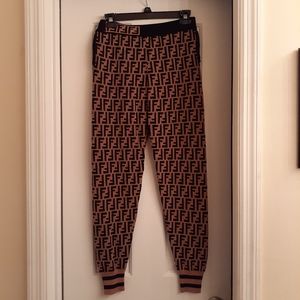 FENDI LOGO IMITATION LEGGINGS WITH POCKETS